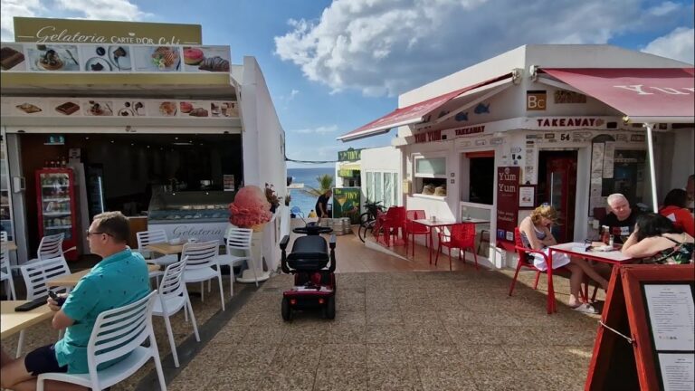 LANZAROTE SPAIN – SHOCK!  restautant Closed they just open.