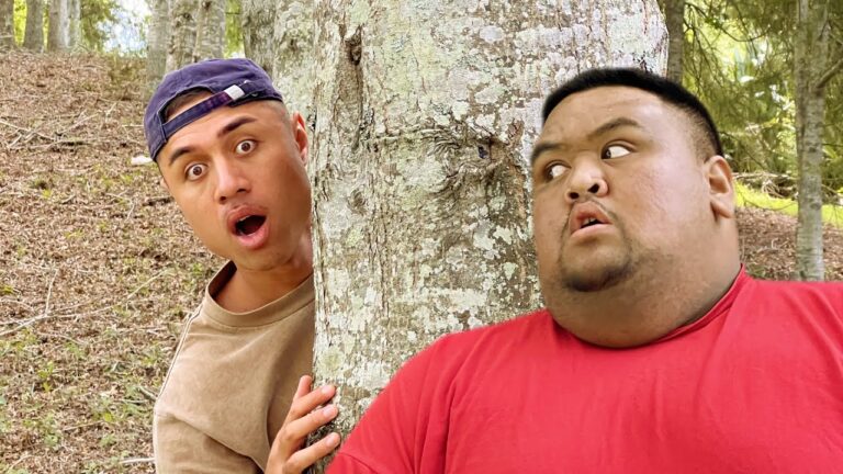 Islanders play Hide & Seek in the Forrest…