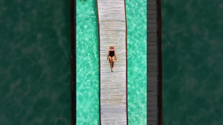 Who else is dreaming about the Maldives? We can never have enough of this paradise!