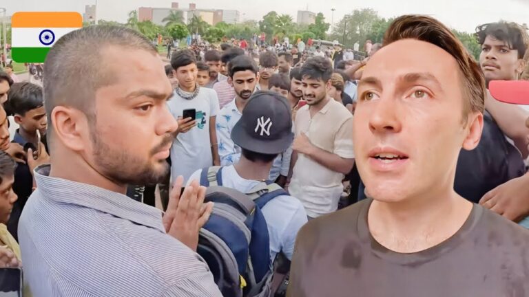 Foreigner First Time in Delhi, India 🇮🇳 ( Connaught Place )