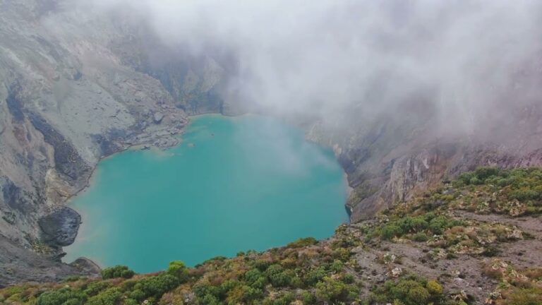 invideo ai 1080 El Salvador's Must Visit Gems  Top 15 Ac 2024 05 07